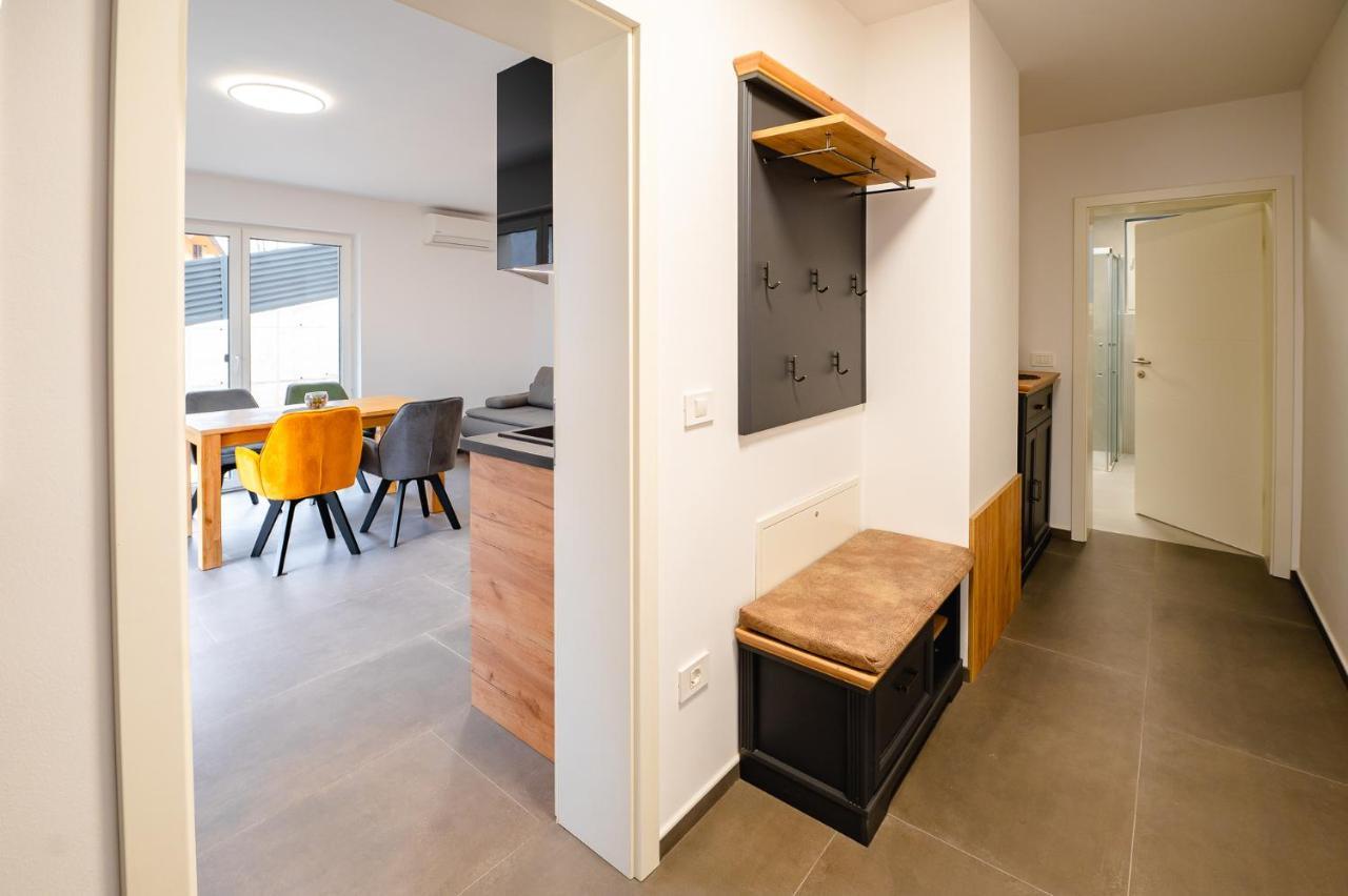 Apartments Luxury Ad Jesenice Ngoại thất bức ảnh
