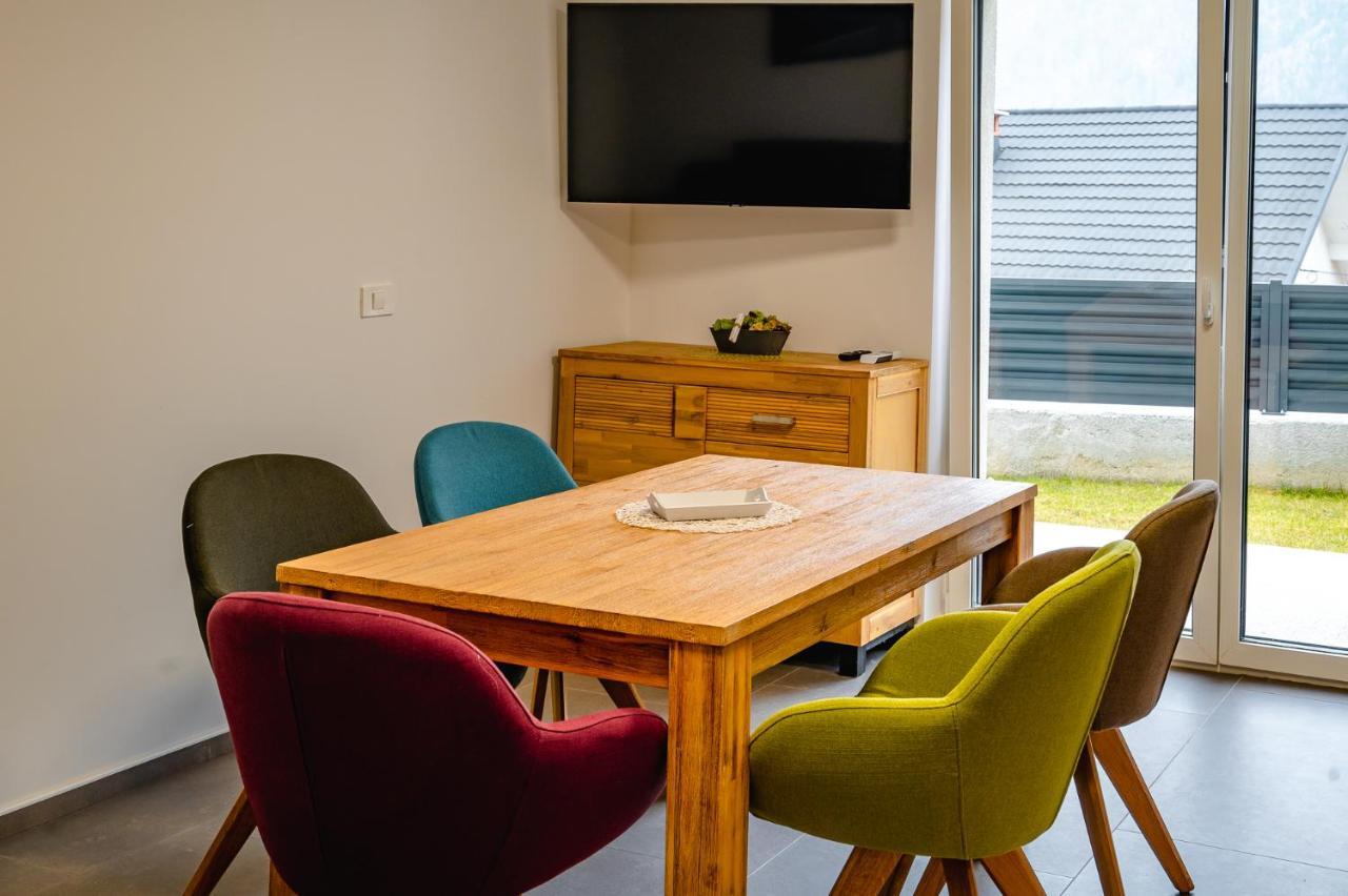 Apartments Luxury Ad Jesenice Ngoại thất bức ảnh