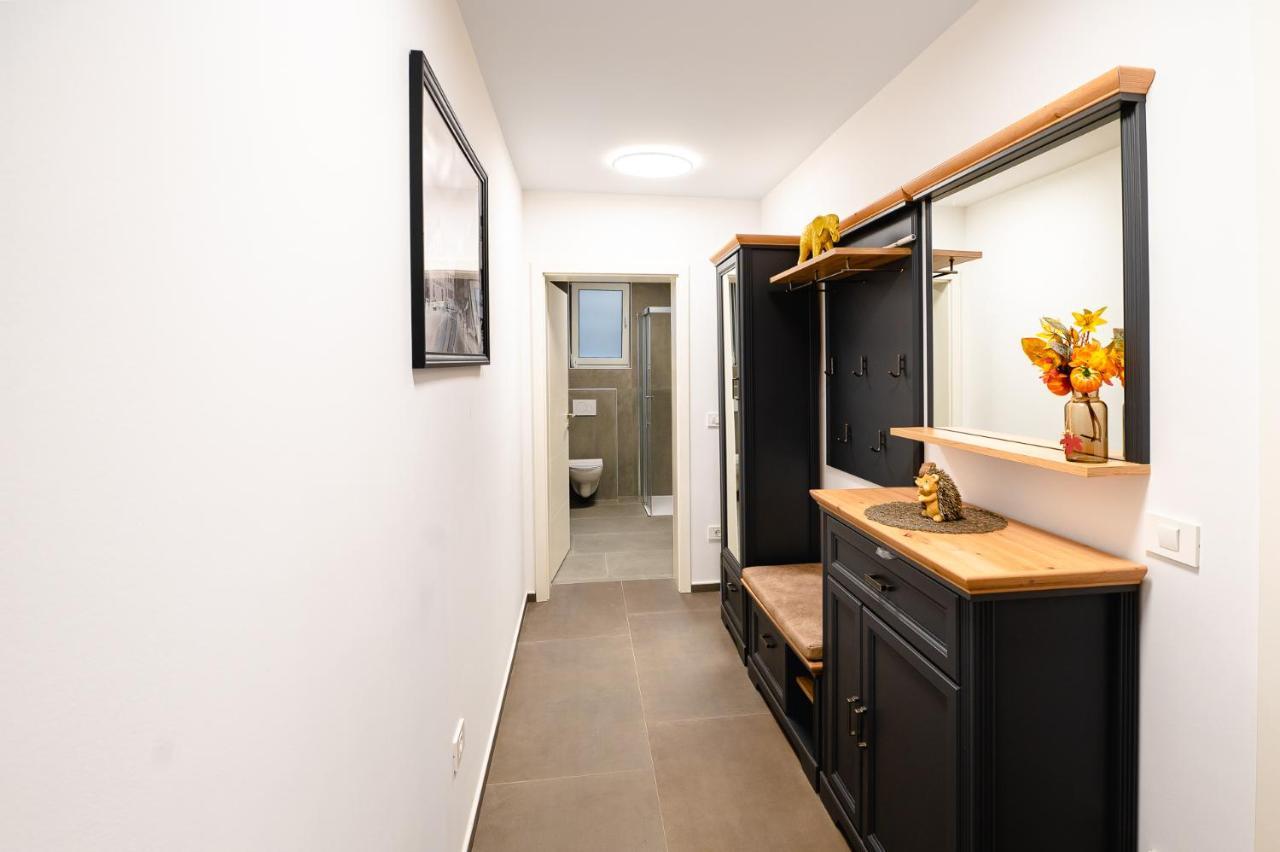 Apartments Luxury Ad Jesenice Ngoại thất bức ảnh