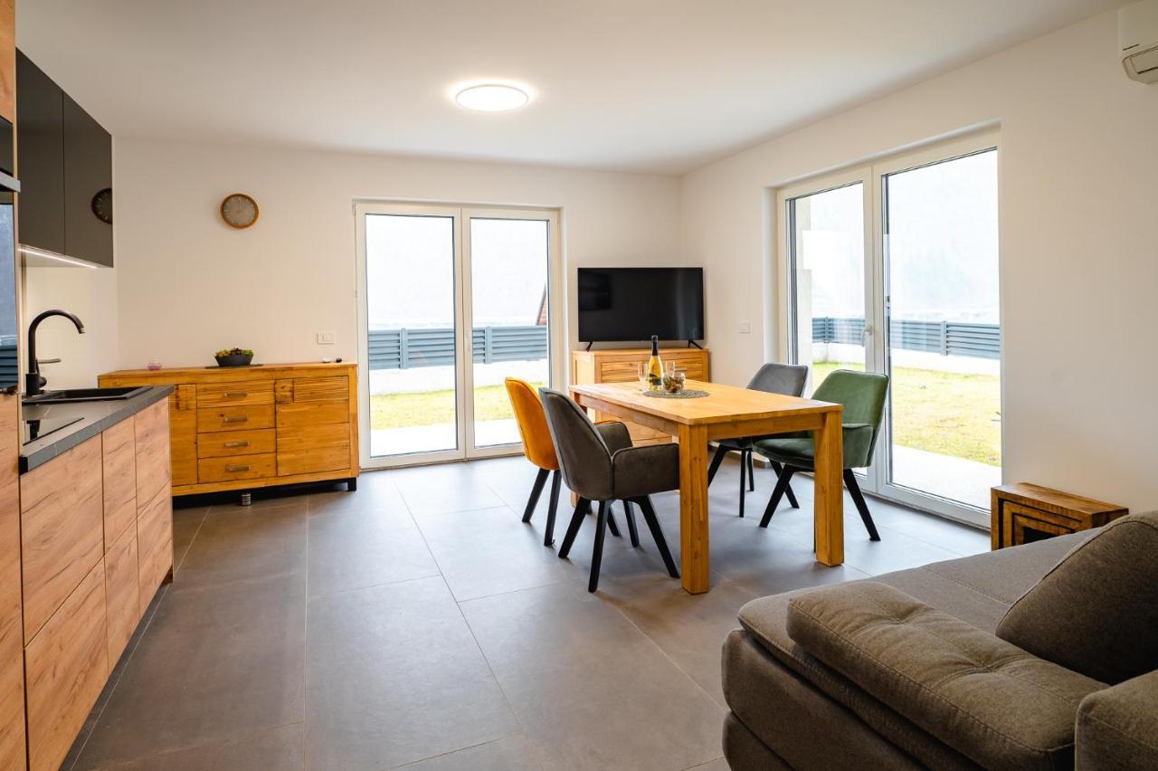 Apartments Luxury Ad Jesenice Ngoại thất bức ảnh