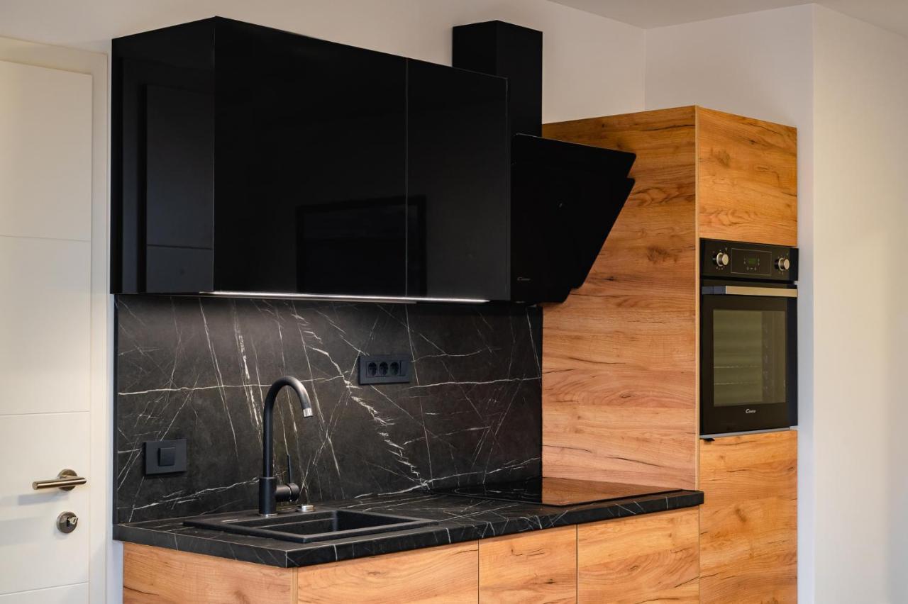 Apartments Luxury Ad Jesenice Ngoại thất bức ảnh