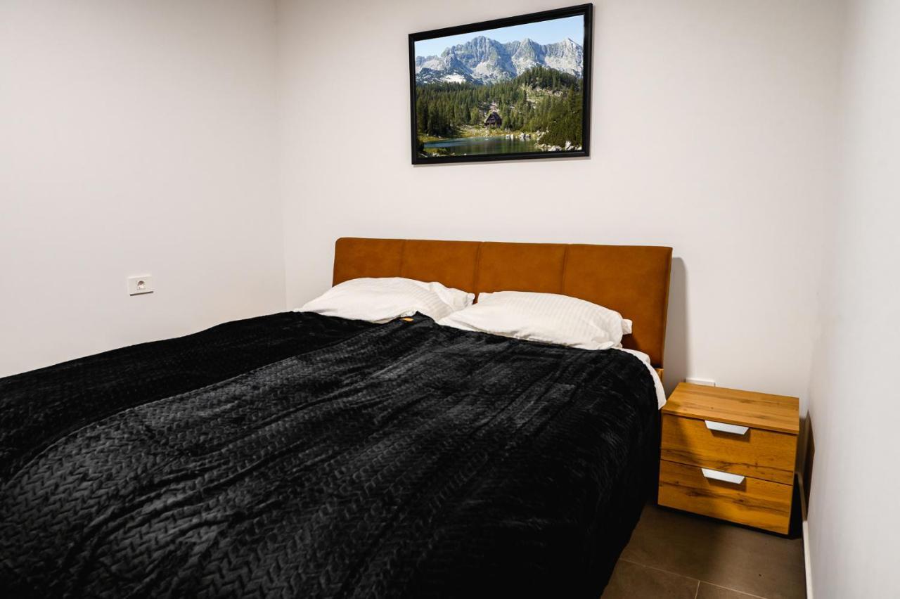 Apartments Luxury Ad Jesenice Ngoại thất bức ảnh