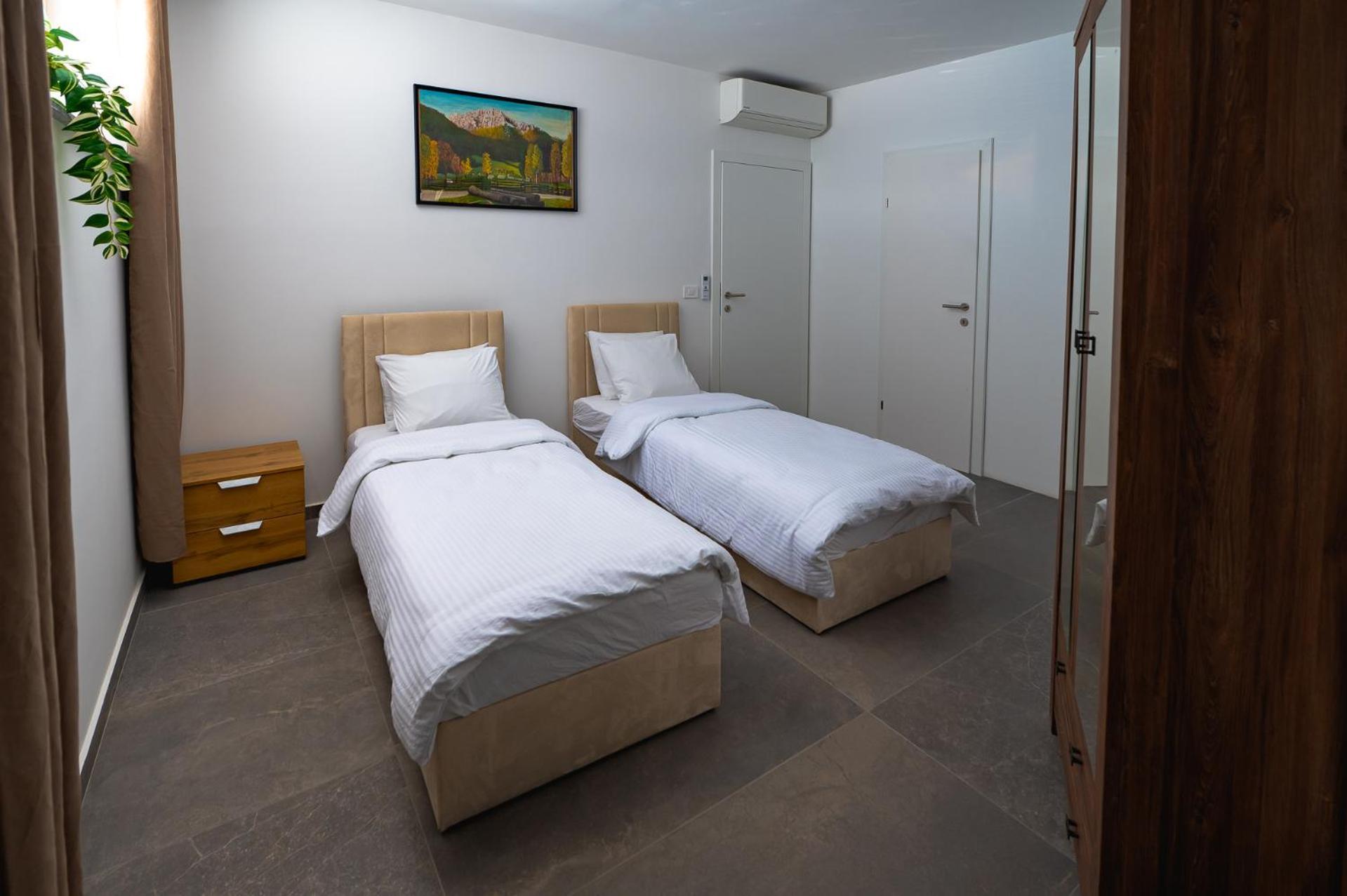 Apartments Luxury Ad Jesenice Ngoại thất bức ảnh