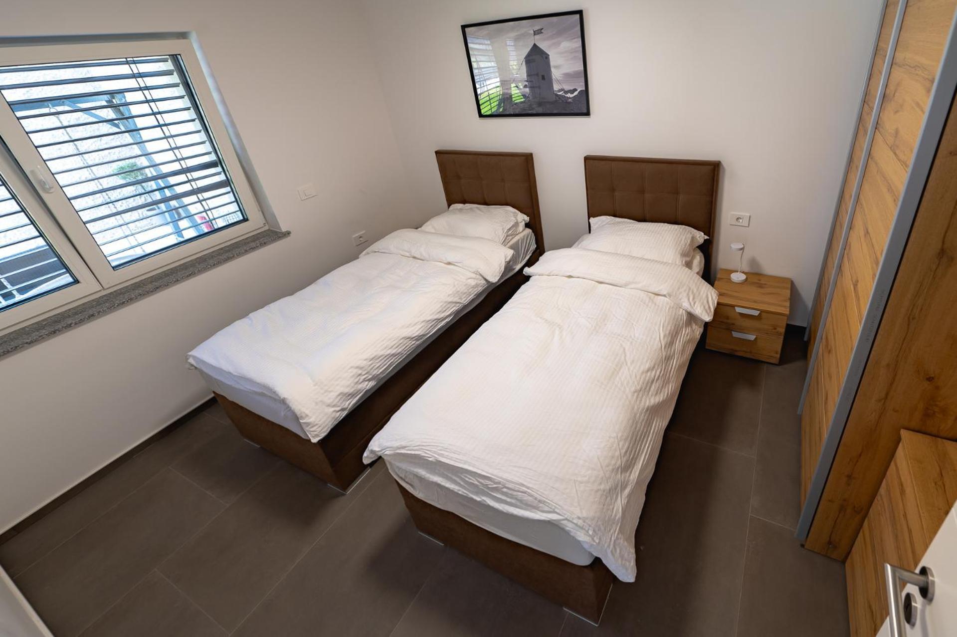 Apartments Luxury Ad Jesenice Ngoại thất bức ảnh